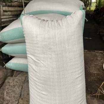 Organic Fertilizer Vermicompost by Sadaya Indo Fertilizer in 25 Kg Packaging